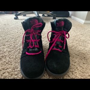 North Face women's roll-down boot